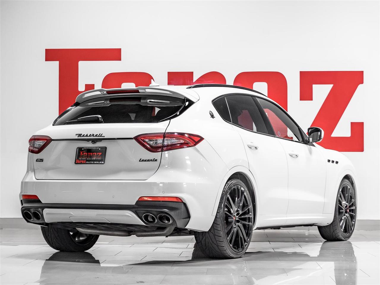 2019 Maserati Levante GTS|V8 Twin-Turbo|22inch Orione Wheels|Carbon Fiber Interior|Bowers & Wilkins Photo