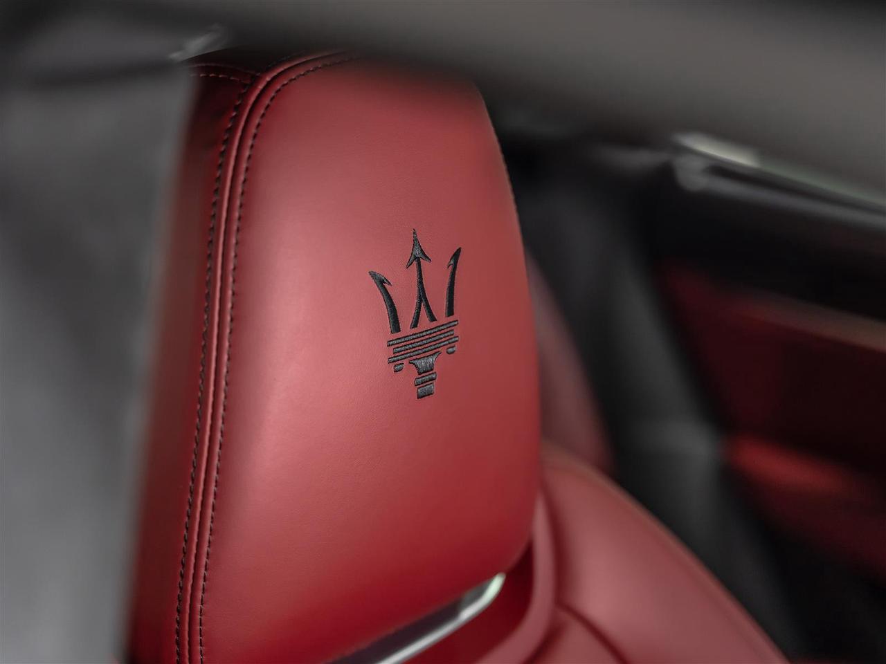 2019 Maserati Levante GTS|V8 Twin-Turbo|22inch Orione Wheels|Carbon Fiber Interior|Bowers & Wilkins Photo