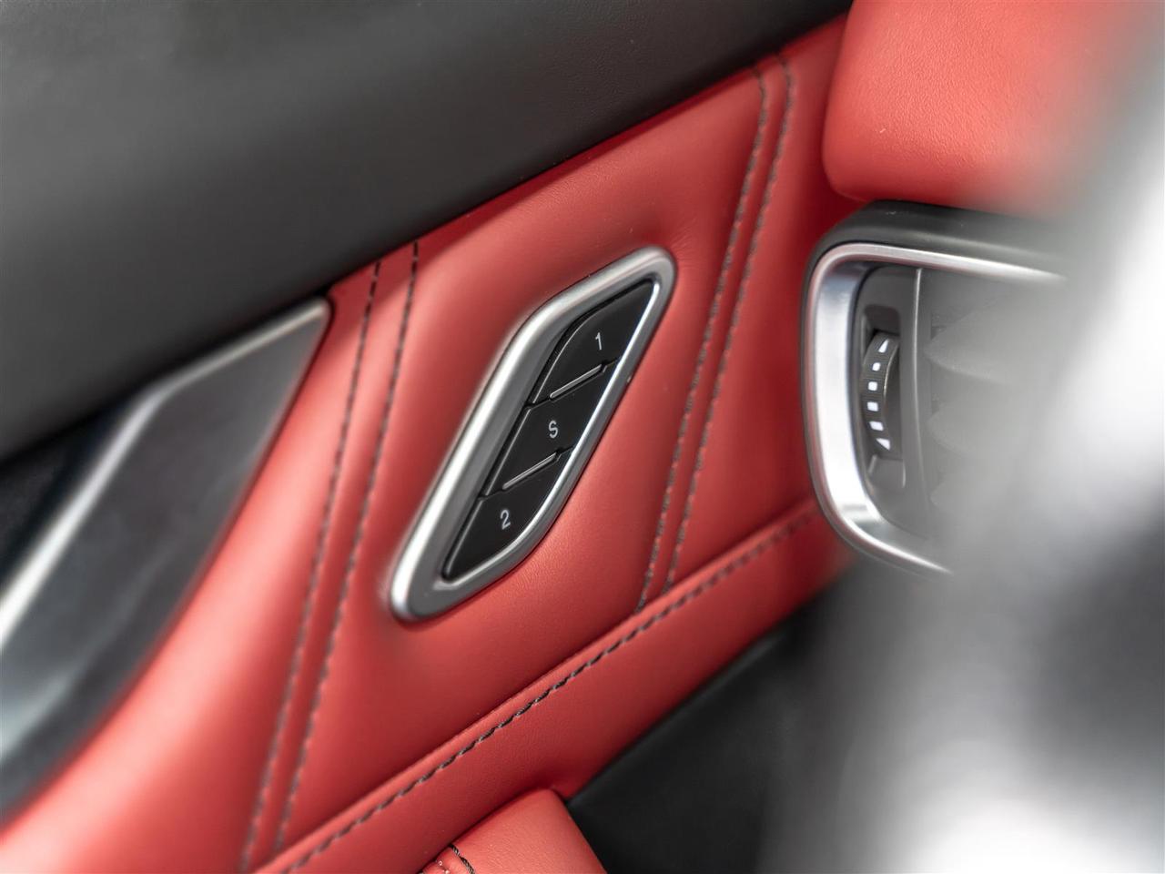 2019 Maserati Levante GTS|V8 Twin-Turbo|22inch Orione Wheels|Carbon Fiber Interior|Bowers & Wilkins Photo