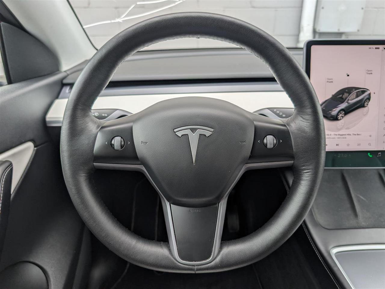 2022 Tesla Model Y LONG RANGE AWD - WHITE INTERIOR - DUAL MOTOR Photo