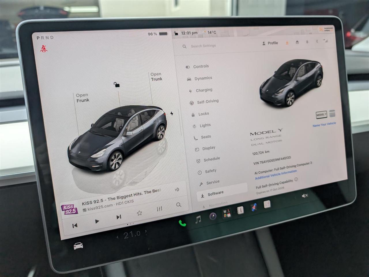 2022 Tesla Model Y LONG RANGE AWD - WHITE INTERIOR - DUAL MOTOR Photo