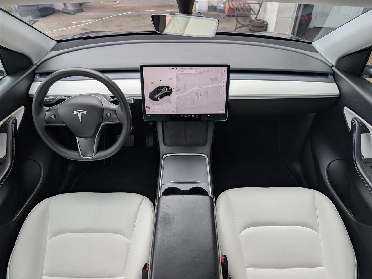 2022 Tesla Model Y LONG RANGE AWD - WHITE INTERIOR - DUAL MOTOR Photo