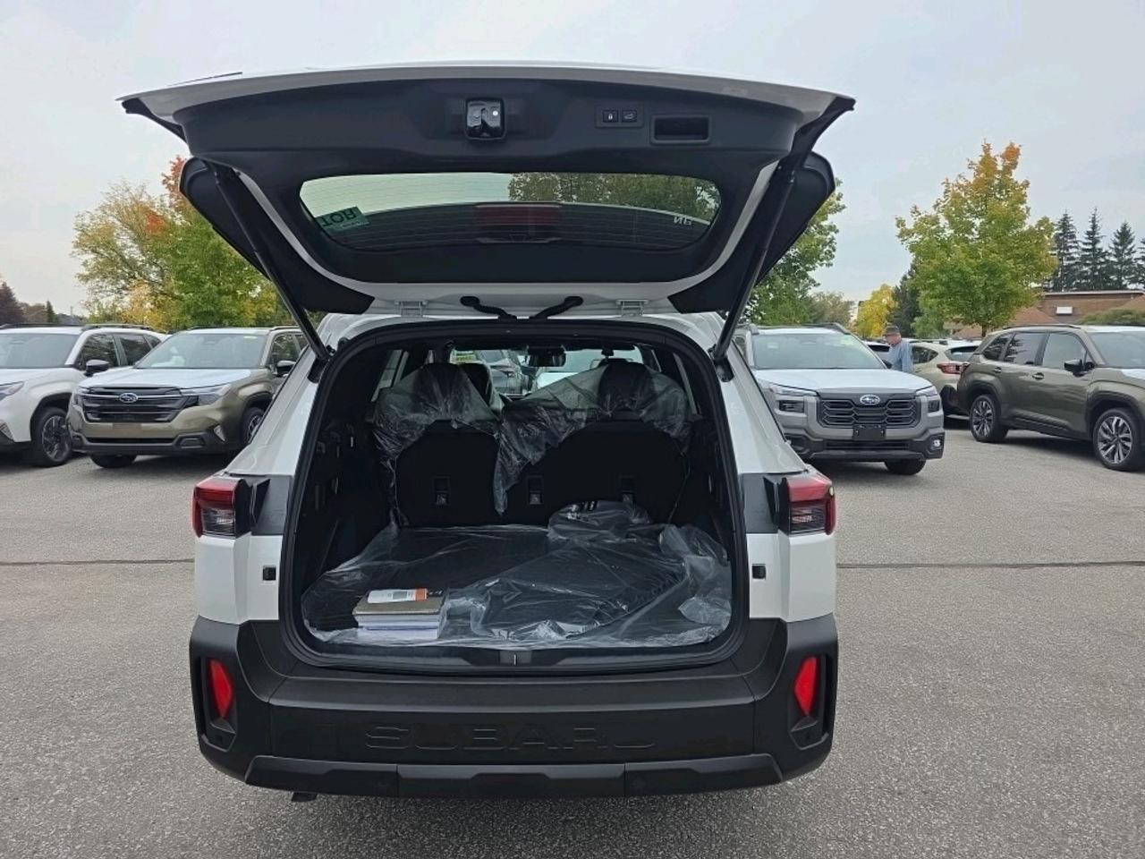 2026 Subaru Outback Touring Photo