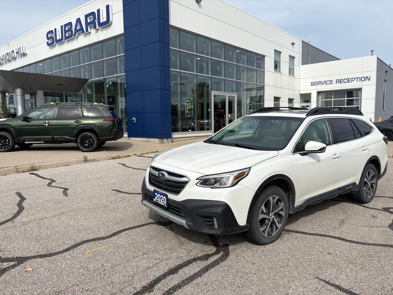 2020 Subaru Outback Limited NO ACCIDENTS! ONE OWNER! LIMITED! Photo0