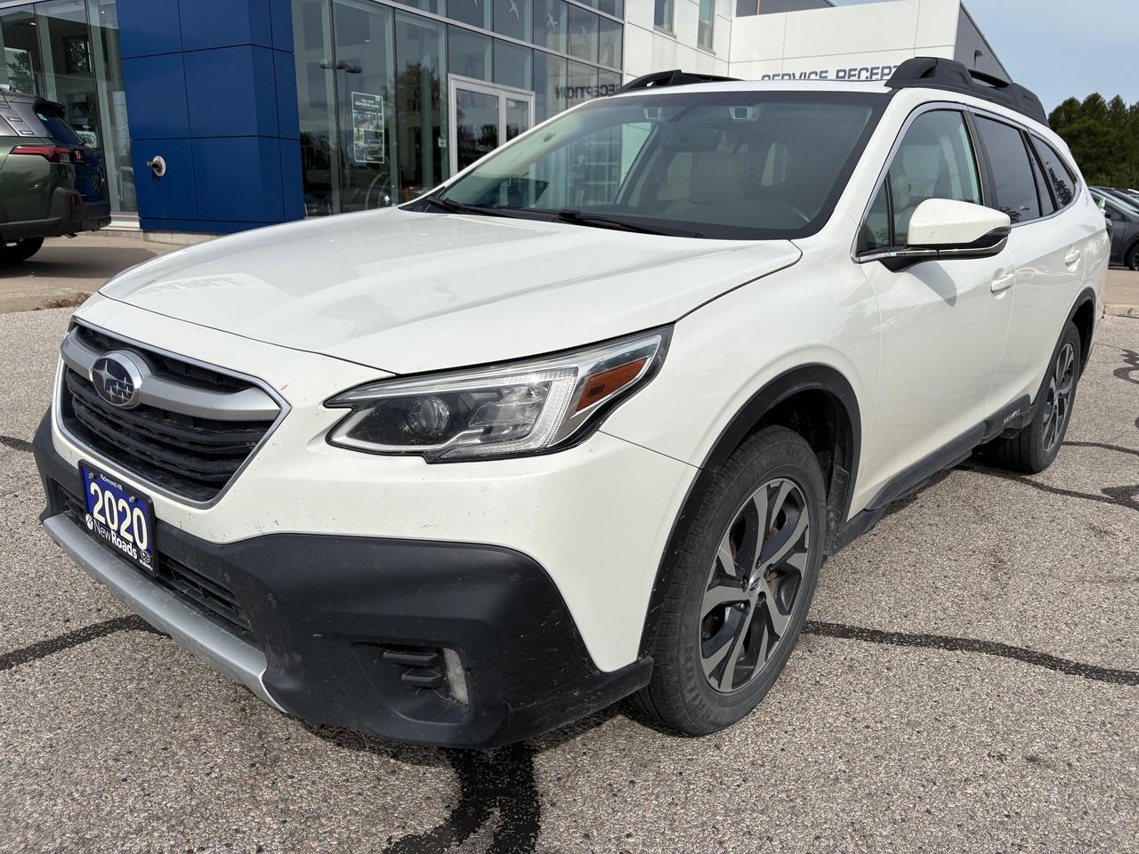 2020 Subaru Outback Limited NO ACCIDENTS! ONE OWNER! LIMITED! Photo5