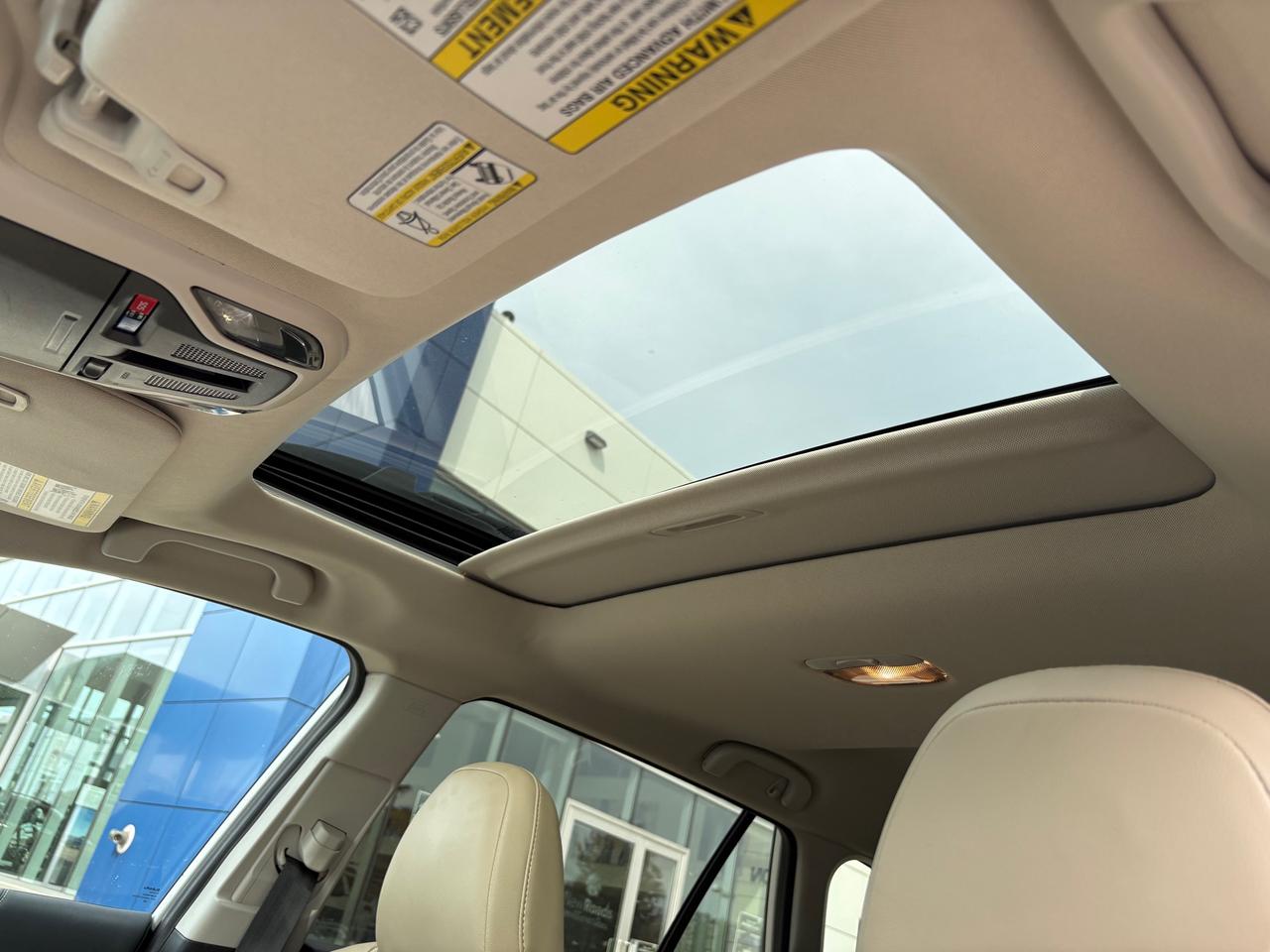 2020 Subaru Outback Limited NO ACCIDENTS! ONE OWNER! LIMITED! Photo