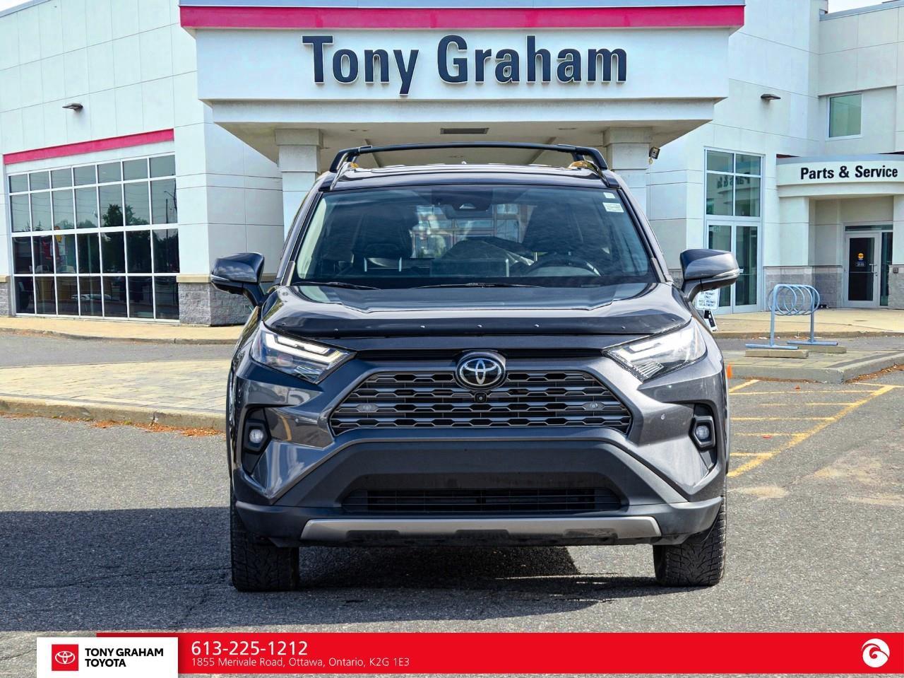 2023 Toyota RAV4 LIMITED  Photo5