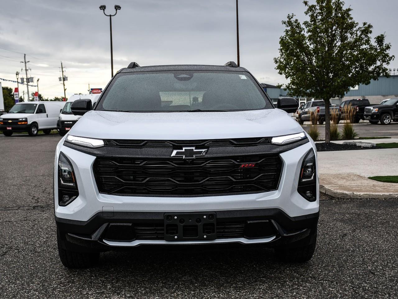 2027 Chevrolet Equinox RS Photo1