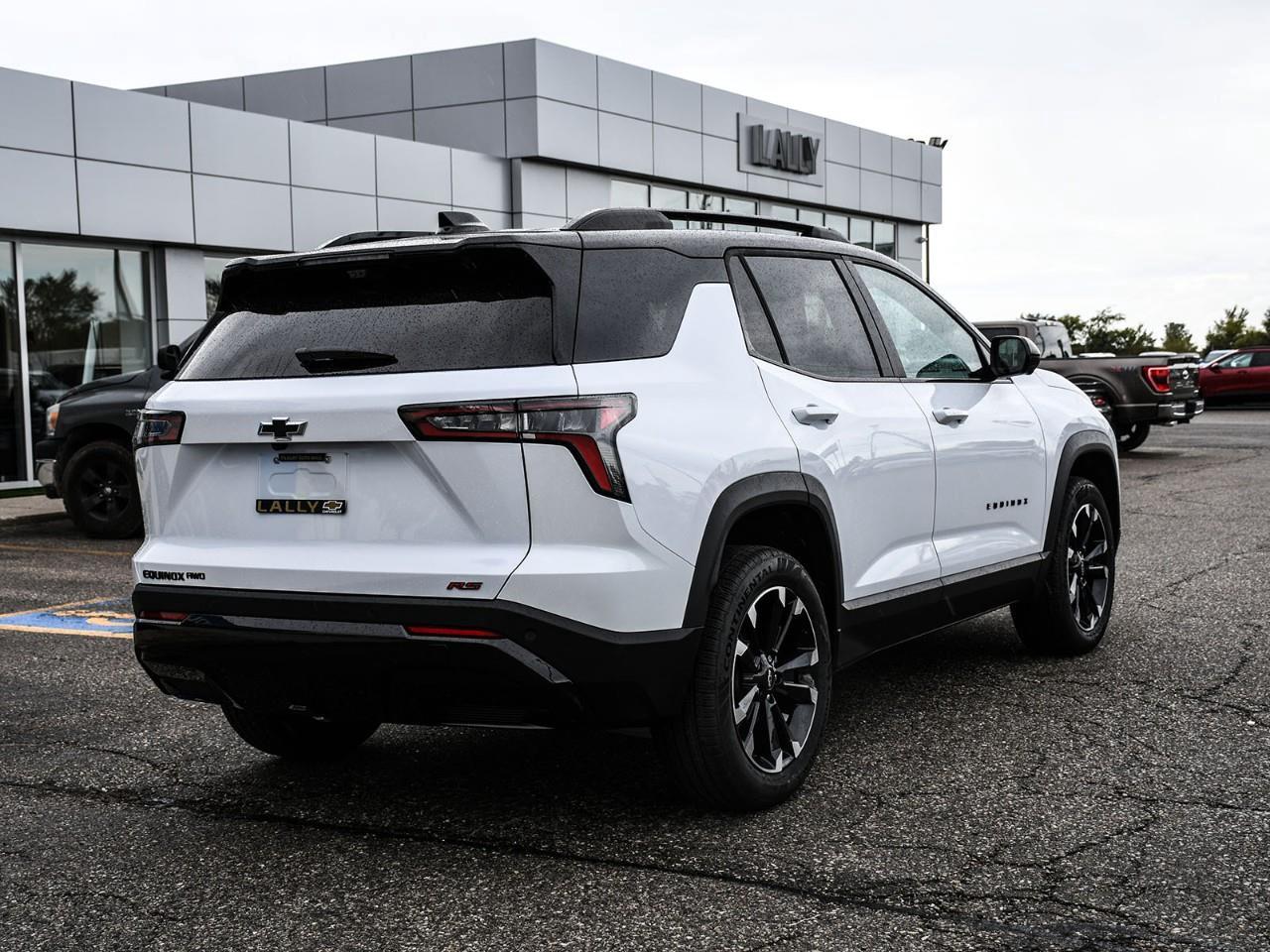 2027 Chevrolet Equinox RS Photo