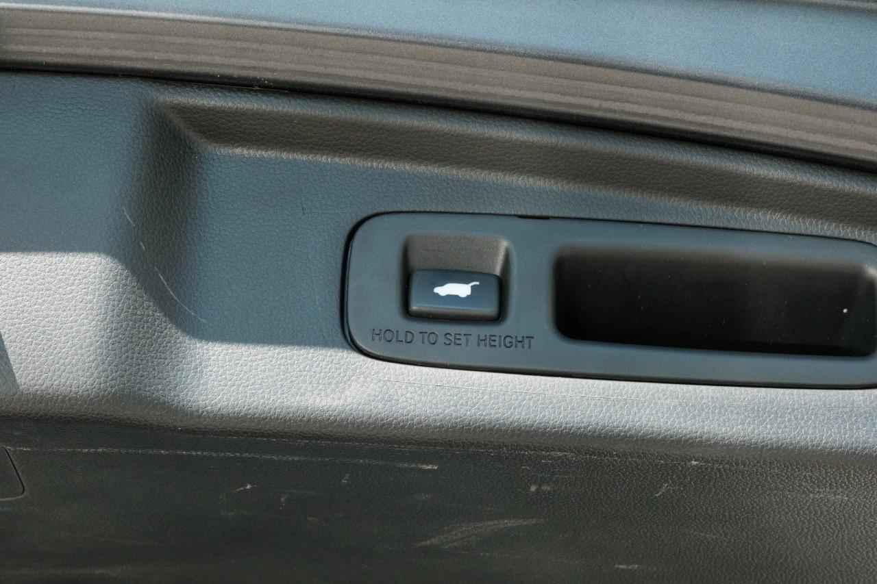 2024 Honda CR-V Hybrid EX-L AWD Photo