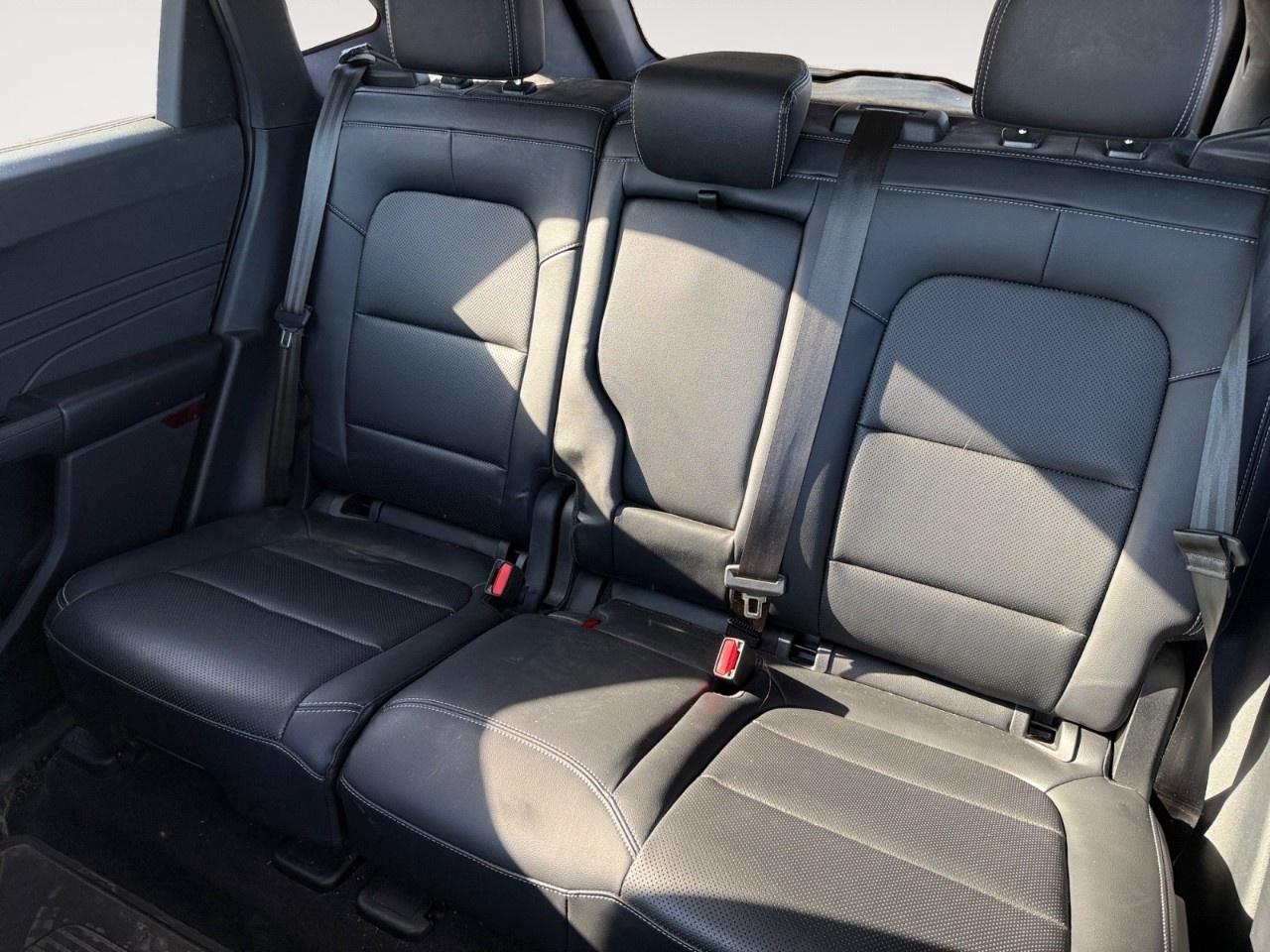 2021 Ford Escape SEL Hybrid AWD Photo