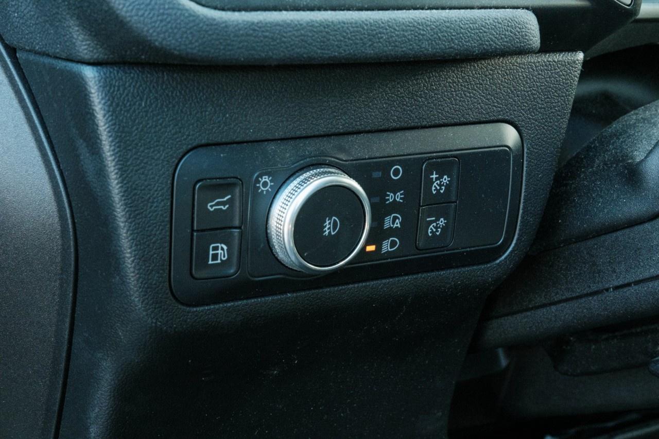 2021 Ford Escape SEL Hybrid AWD Photo