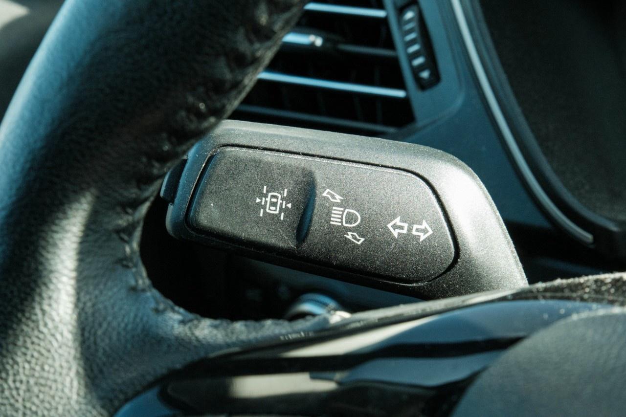 2021 Ford Escape SEL Hybrid AWD Photo