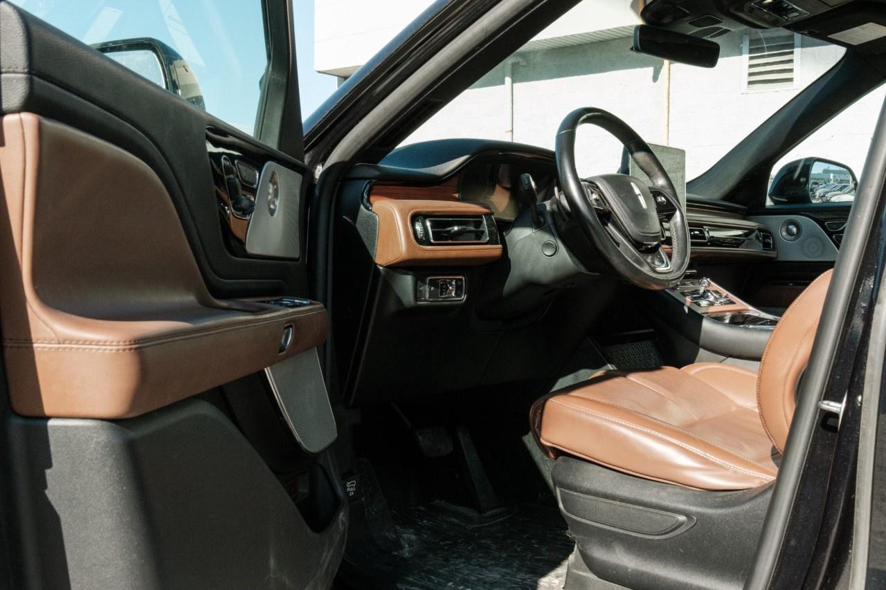 2020 Lincoln Aviator Reserve AWD Photo
