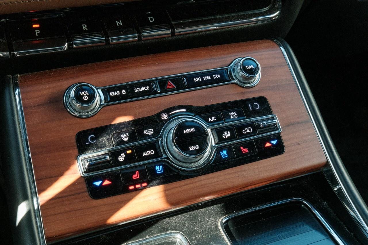 2020 Lincoln Aviator Reserve AWD Photo