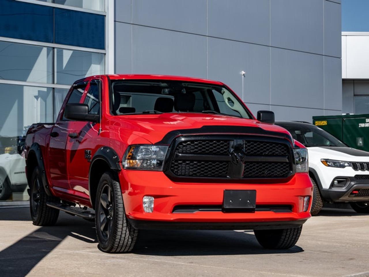 2022 RAM 1500 Classic EXPRESS Photo