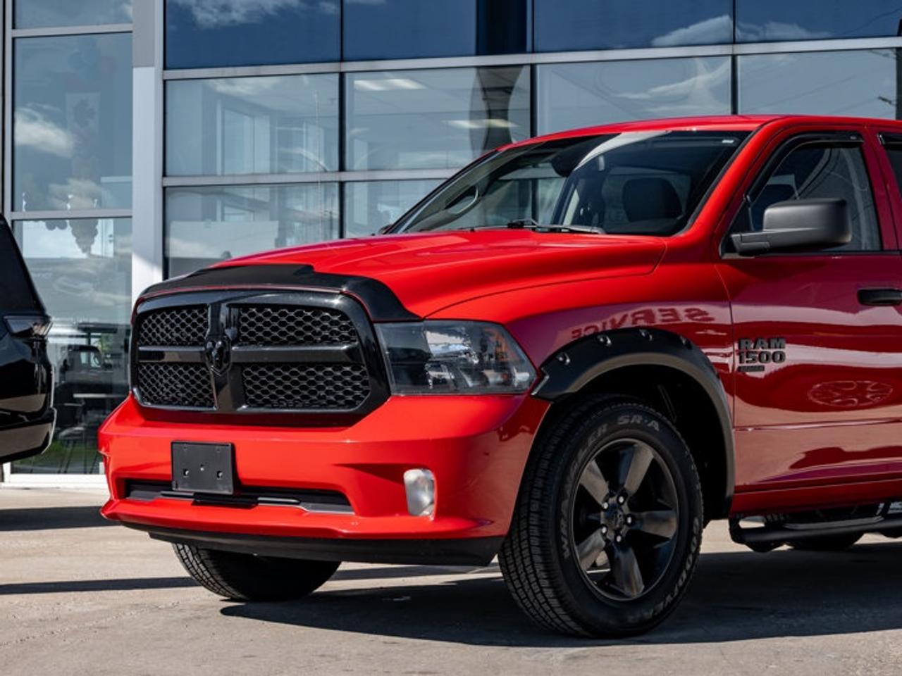 2022 RAM 1500 Classic EXPRESS Photo