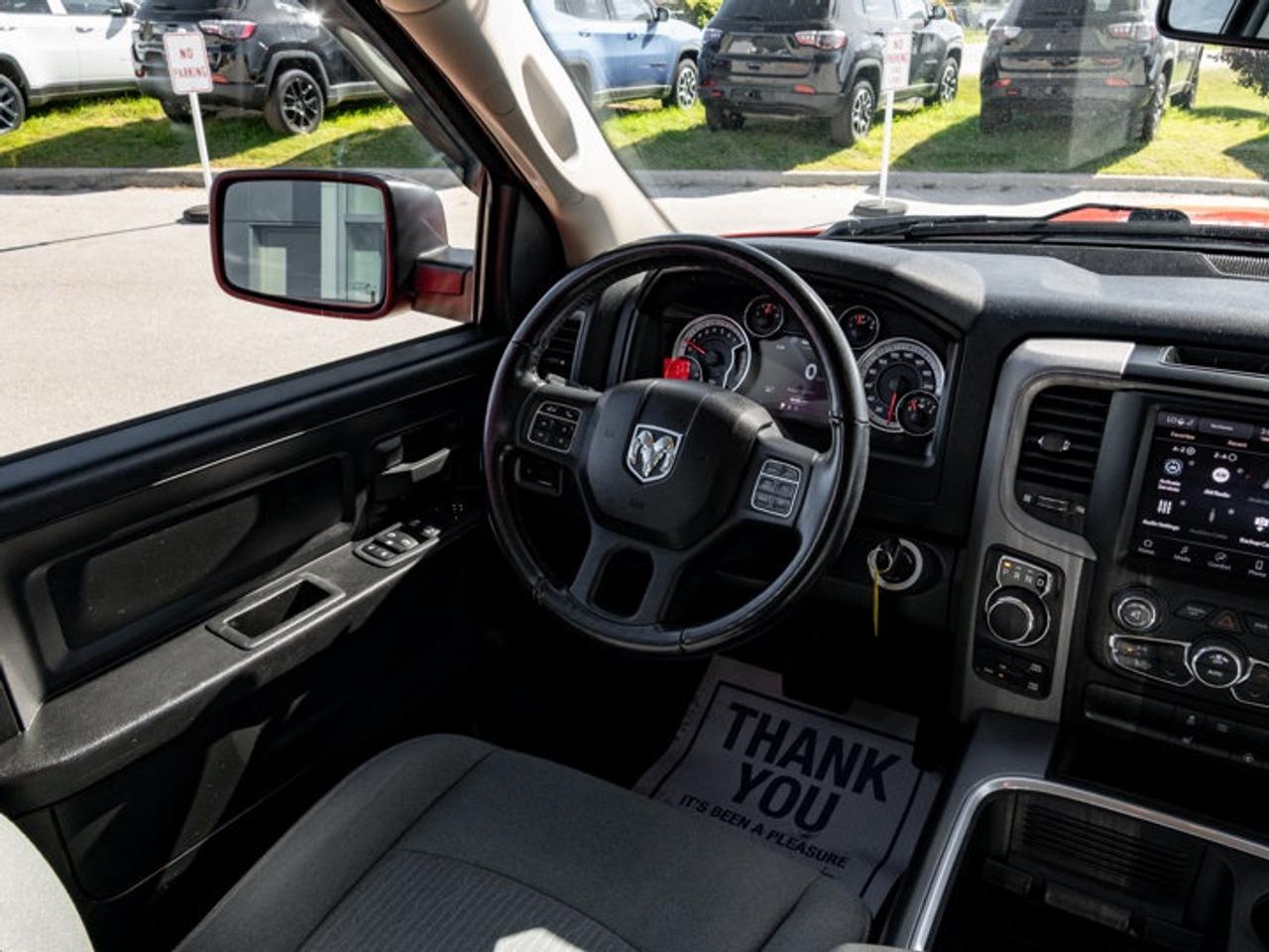 2022 RAM 1500 Classic EXPRESS Photo