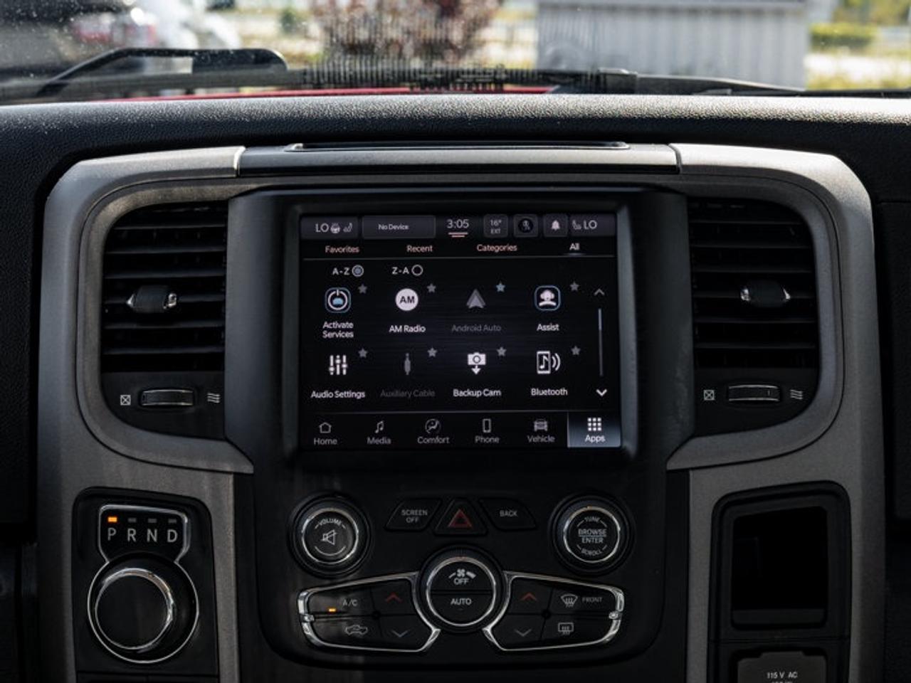 2022 RAM 1500 Classic EXPRESS Photo
