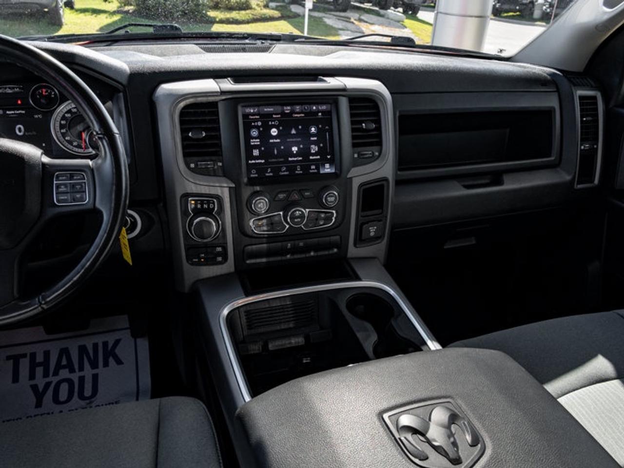 2022 RAM 1500 Classic EXPRESS Photo