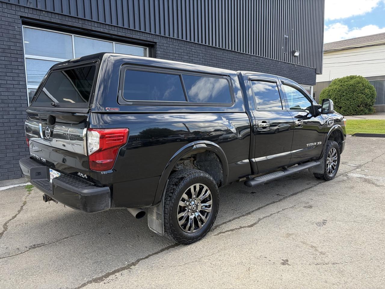 2016 Nissan Titan XD S 4WD Photo