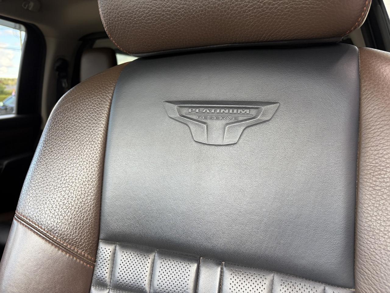 2016 Nissan Titan XD S 4WD - Photo #9