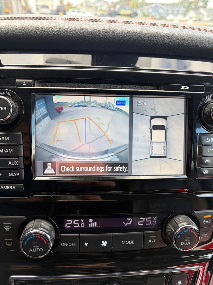 2016 Nissan Titan XD S 4WD - Photo #12