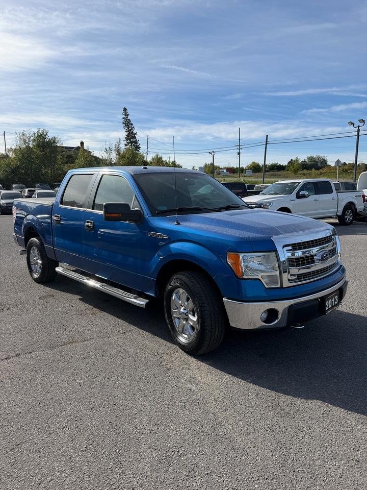 2013 Ford F-150 XLT Photo