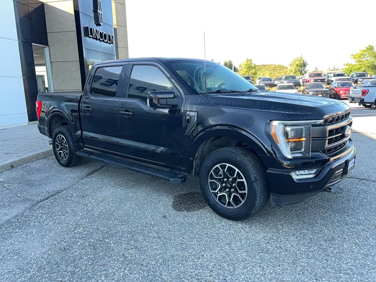 2022 Ford F-150 LARIAT, 502A, SPORT, MAX TOW, 360-CAMERA, LOCAL! Photo2