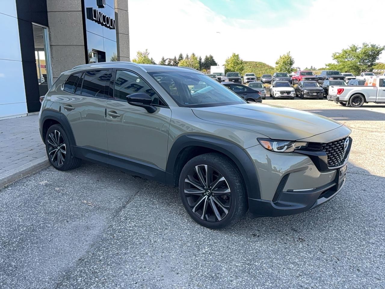 2023 Mazda CX-50 GT! LIKE NEW! WELL MAINTAINED, LOCAL, LOADED! Photo2