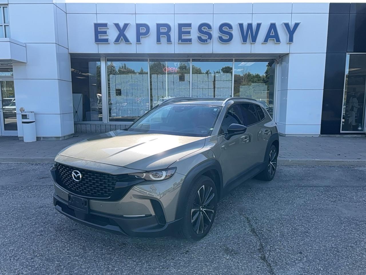 2023 Mazda CX-50 GT! LIKE NEW! WELL MAINTAINED, LOCAL, LOADED! Photo0