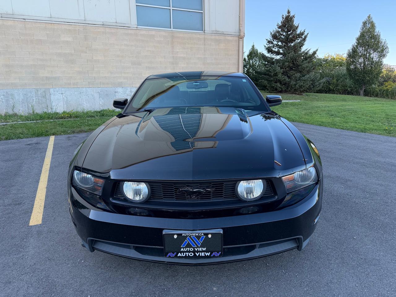 2010 Ford Mustang GT Coupe  *5 SPEED MANUAL* Photo1