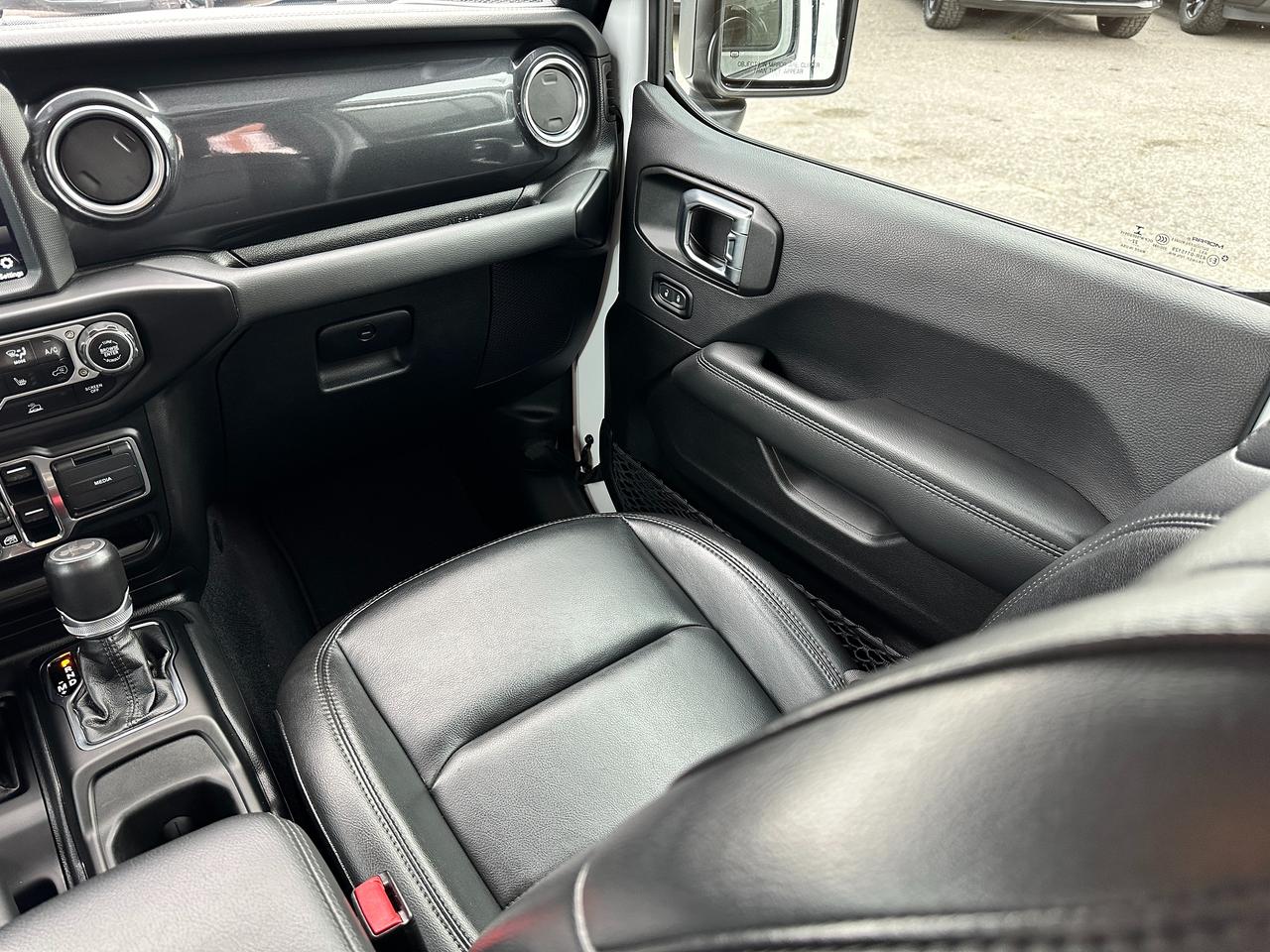 2023 Jeep Wrangler SaharaAltitude4X4 2.0L HTD-Leather NAV Alpine XM Photo