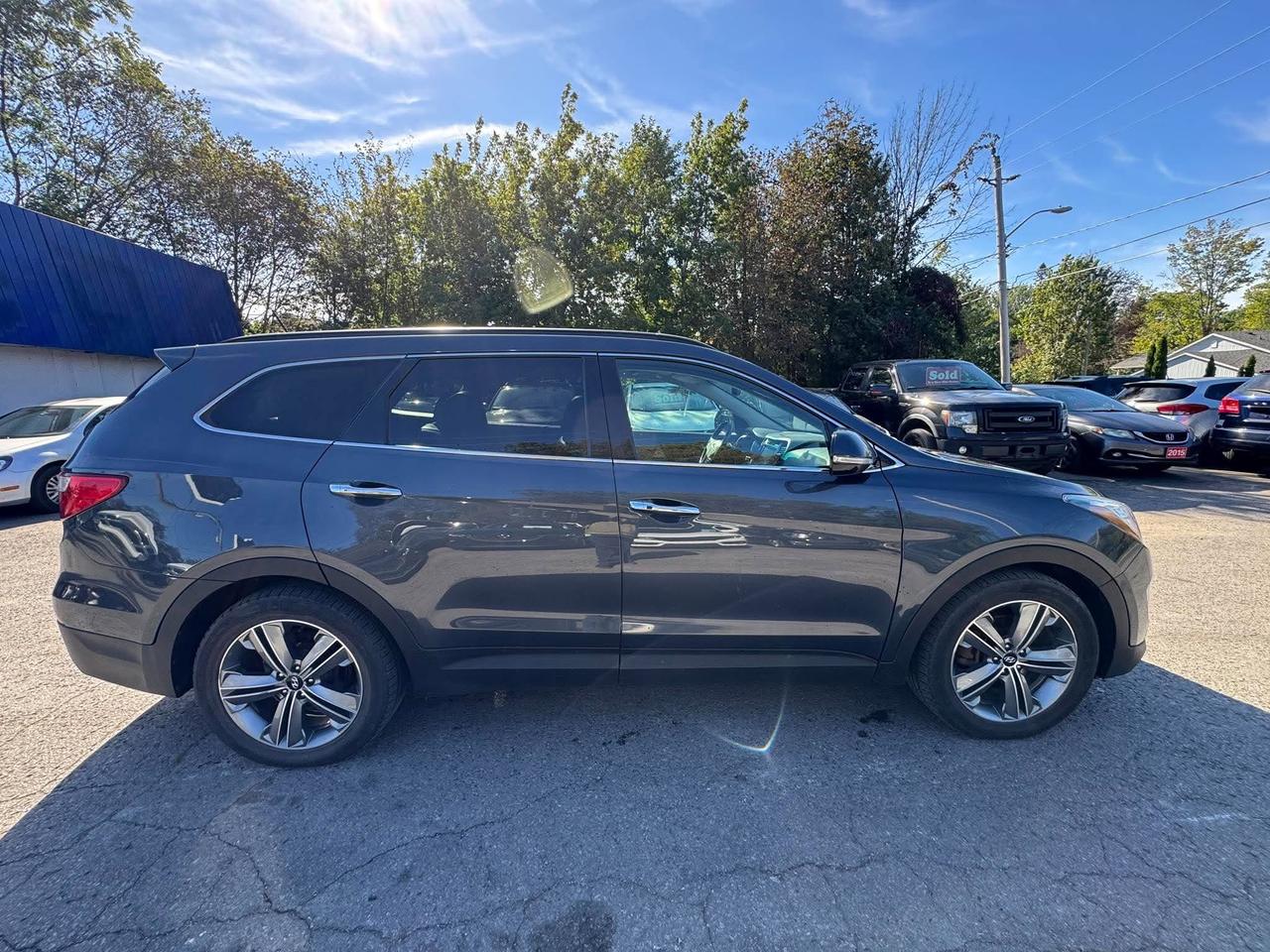 2016 Hyundai Santa Fe XL AWD 4dr 3.3L Auto Limited w/6-Passenger - Photo #11