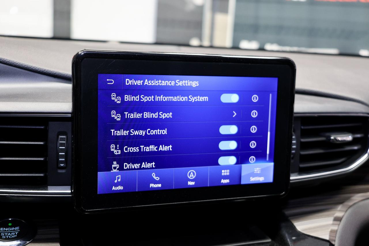 2021 Ford Explorer Limited Hybrid 4WD - BLINDSPOT|NAV|CAMERA|LANEKEEP Photo