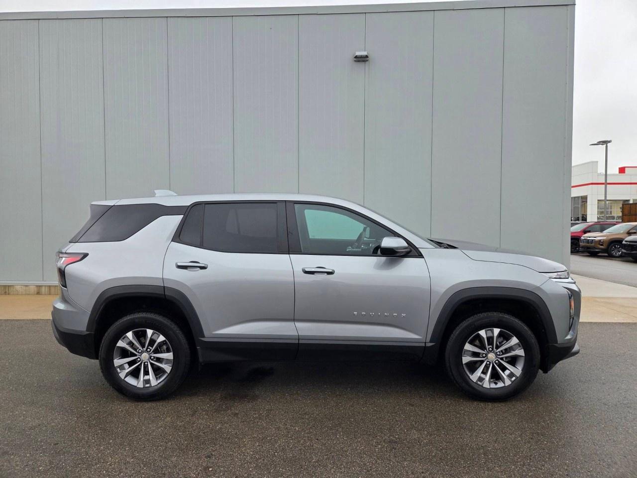 2026 Chevrolet Equinox AWD LT Photo