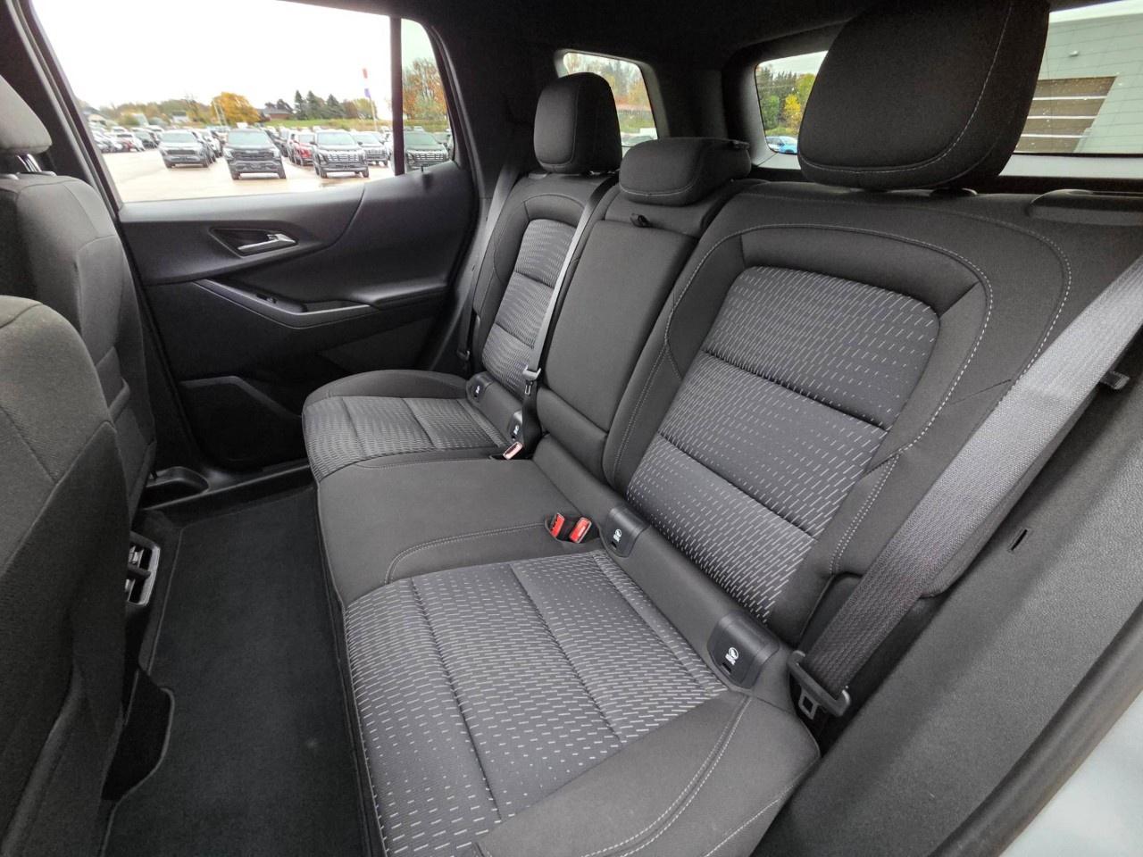 2026 Chevrolet Equinox AWD LT Photo