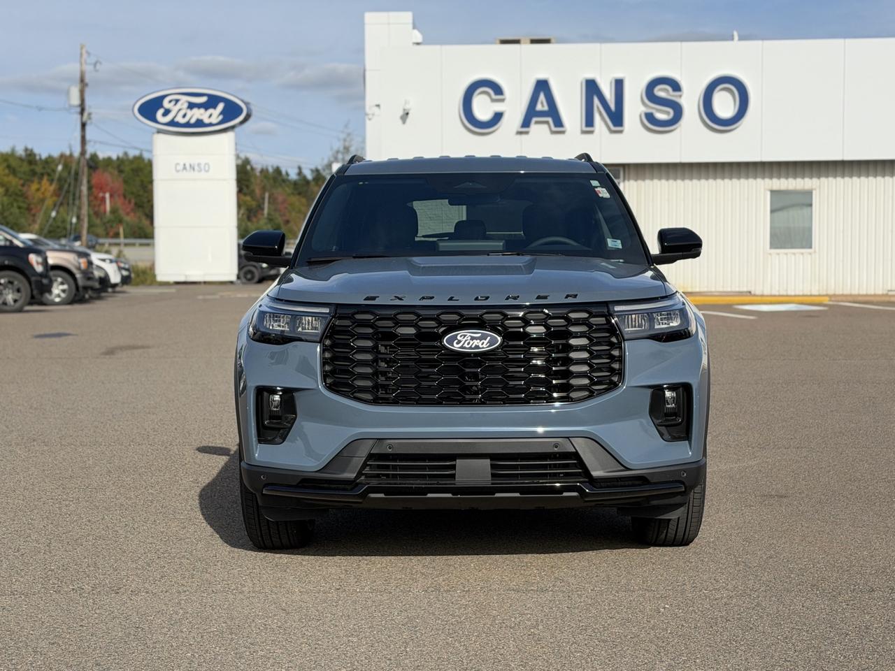 2027 Ford Explorer ST-Line 4WD Photo1