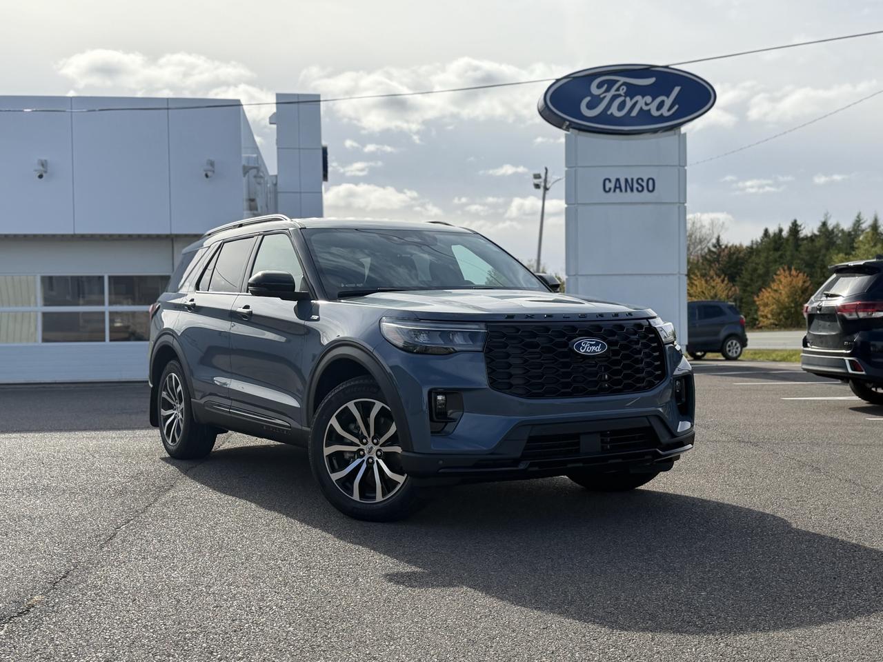 2027 Ford Explorer ST-Line 4WD Photo0