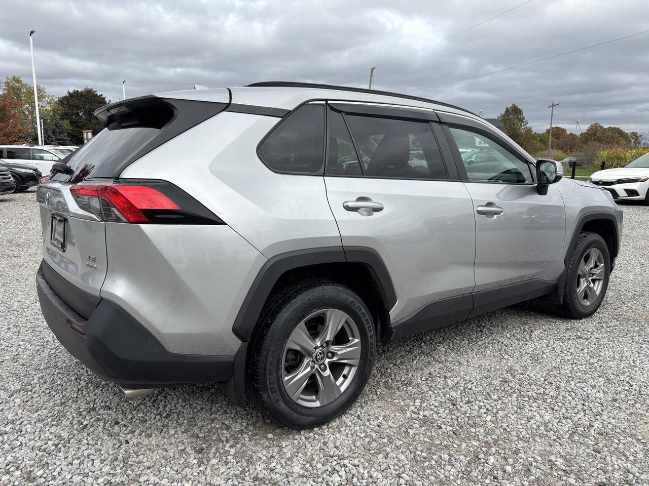 2021 Toyota RAV4 LE ~CLEAN CARFAX~ Photo