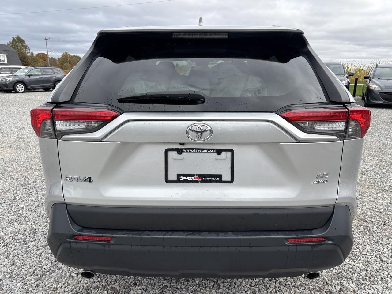 2021 Toyota RAV4 LE ~CLEAN CARFAX~ Photo