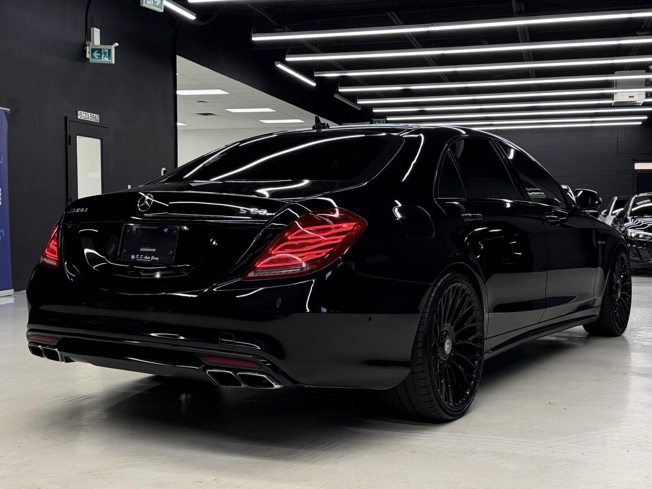 2017 Mercedes-Benz S63 AMG S63 AMG|LWB|FORGIATO|MASSAGE|REAR SEAT PKG| Photo3