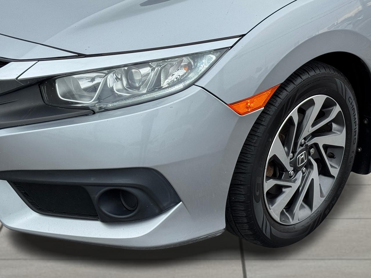 2018 Honda Civic SE+CLEAN CARFAX+Remote Start+Adpative Cruise Photo