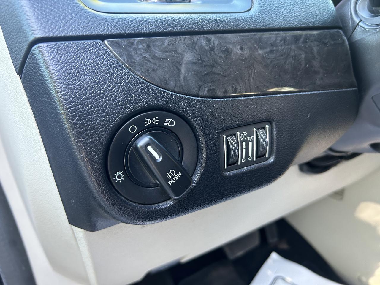 2018 Dodge Grand Caravan Crew Plus - B/U CAM, NAV, STOW 'N GO & MORE!! - Photo #19