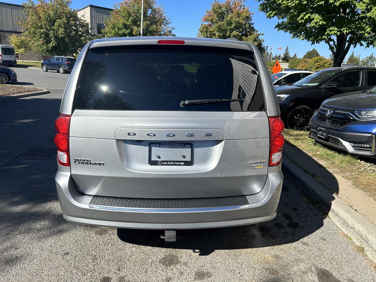 2018 Dodge Grand Caravan Crew Plus - B/U CAM, NAV, STOW 'N GO & MORE!! Photo