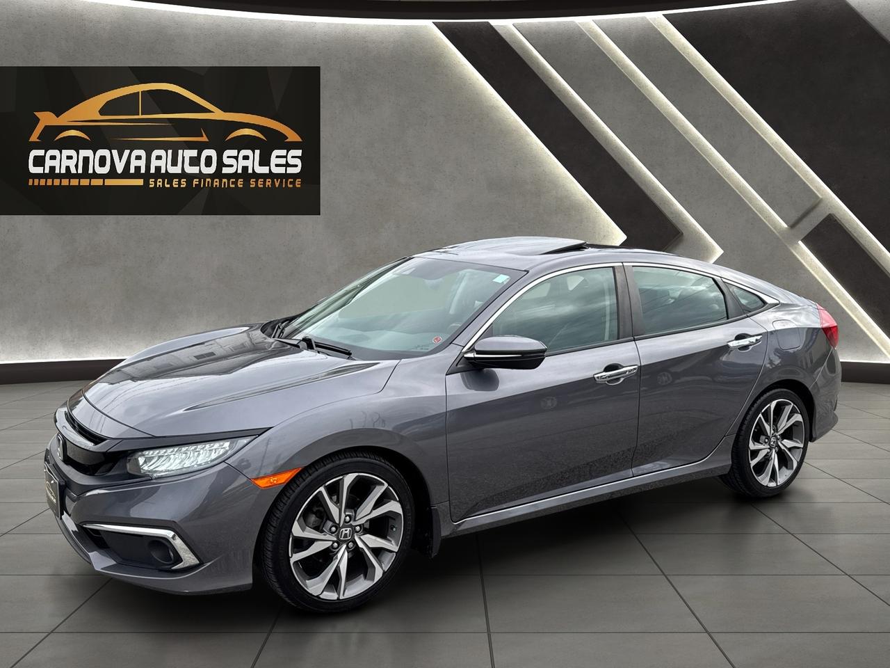 2019 Honda Civic Touring+Roof+Leather+Remote Start+Adaptive Cruise Photo