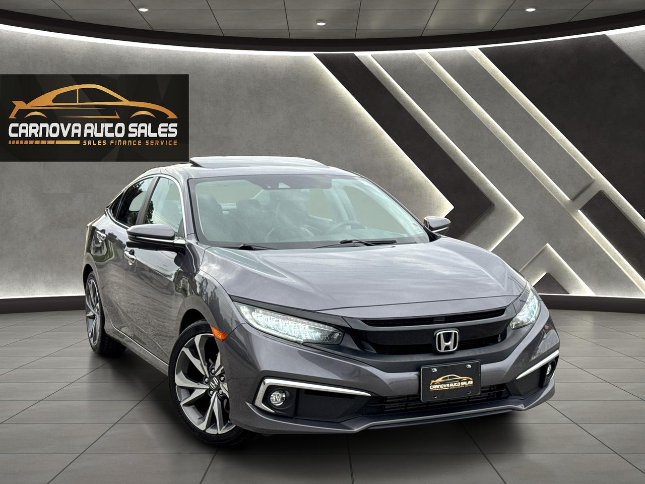 2019 Honda Civic Touring+Roof+Leather+Remote Start+Adaptive Cruise Photo
