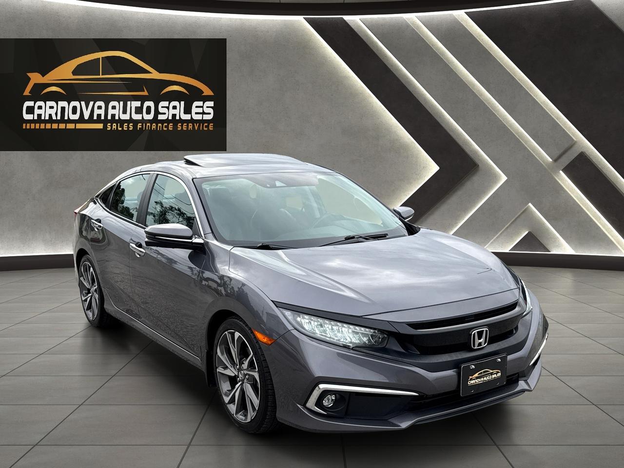 2019 Honda Civic Touring+Roof+Leather+Remote Start+Adaptive Cruise Photo