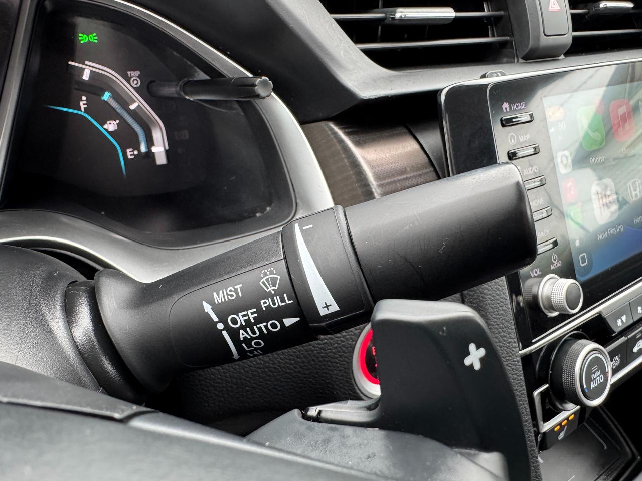 2019 Honda Civic Touring+Roof+Leather+Remote Start+Adaptive Cruise Photo
