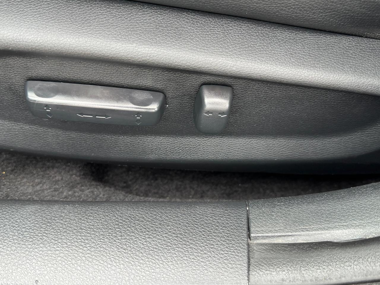 2019 Honda Civic Touring+Roof+Leather+Remote Start+Adaptive Cruise Photo